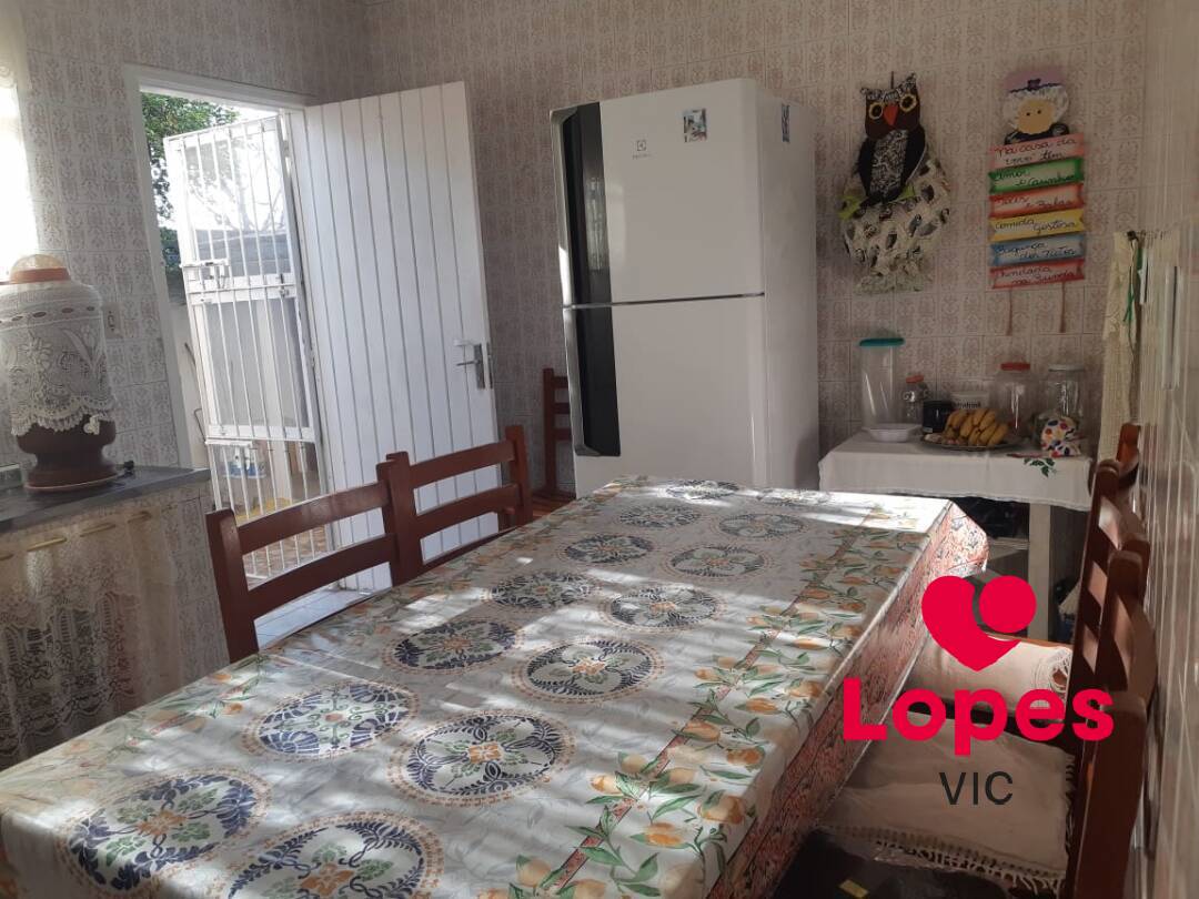 Casa à venda com 2 quartos, 130m² - Foto 7