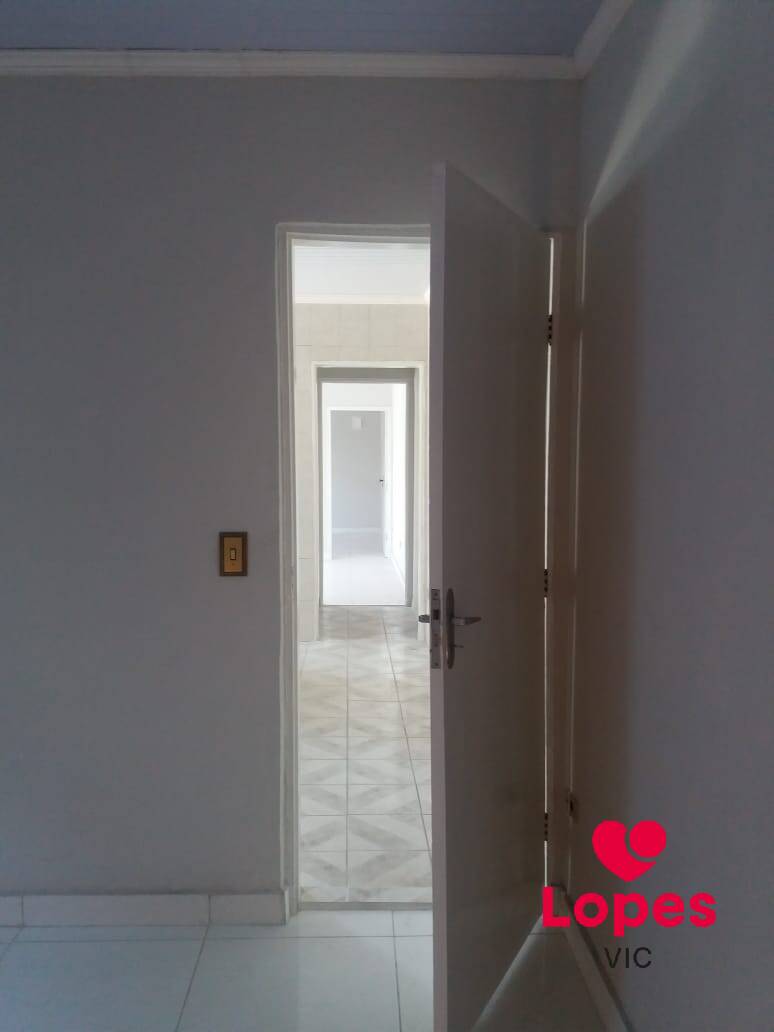 Casa à venda com 2 quartos, 125m² - Foto 21