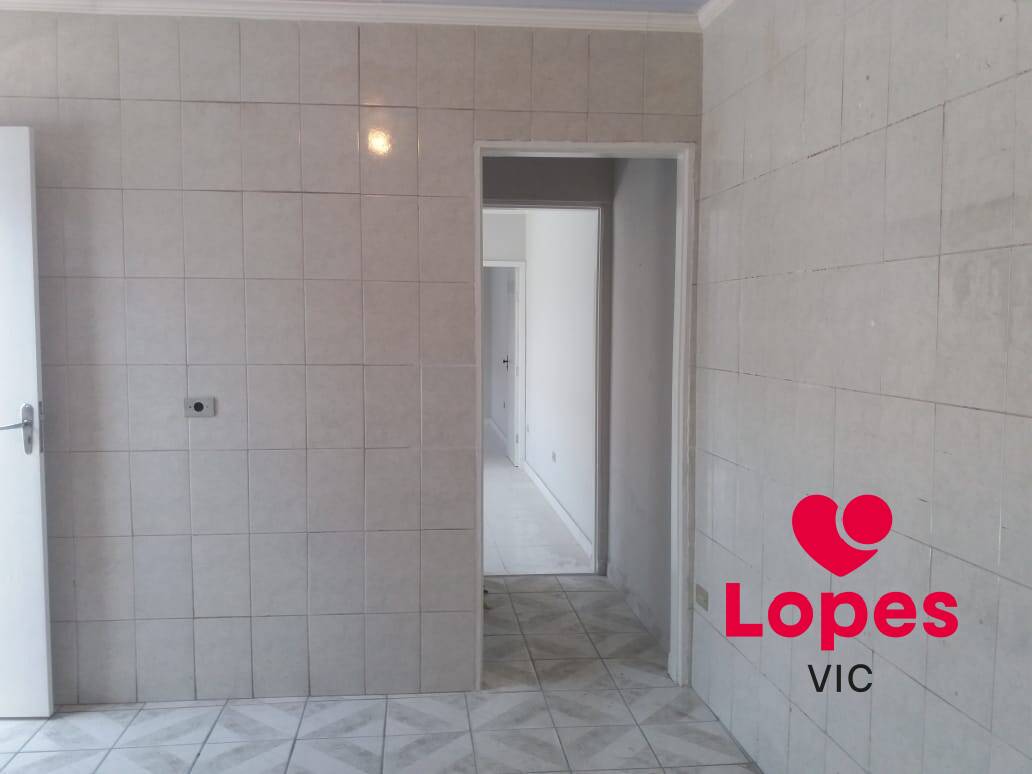 Casa à venda com 2 quartos, 125m² - Foto 7