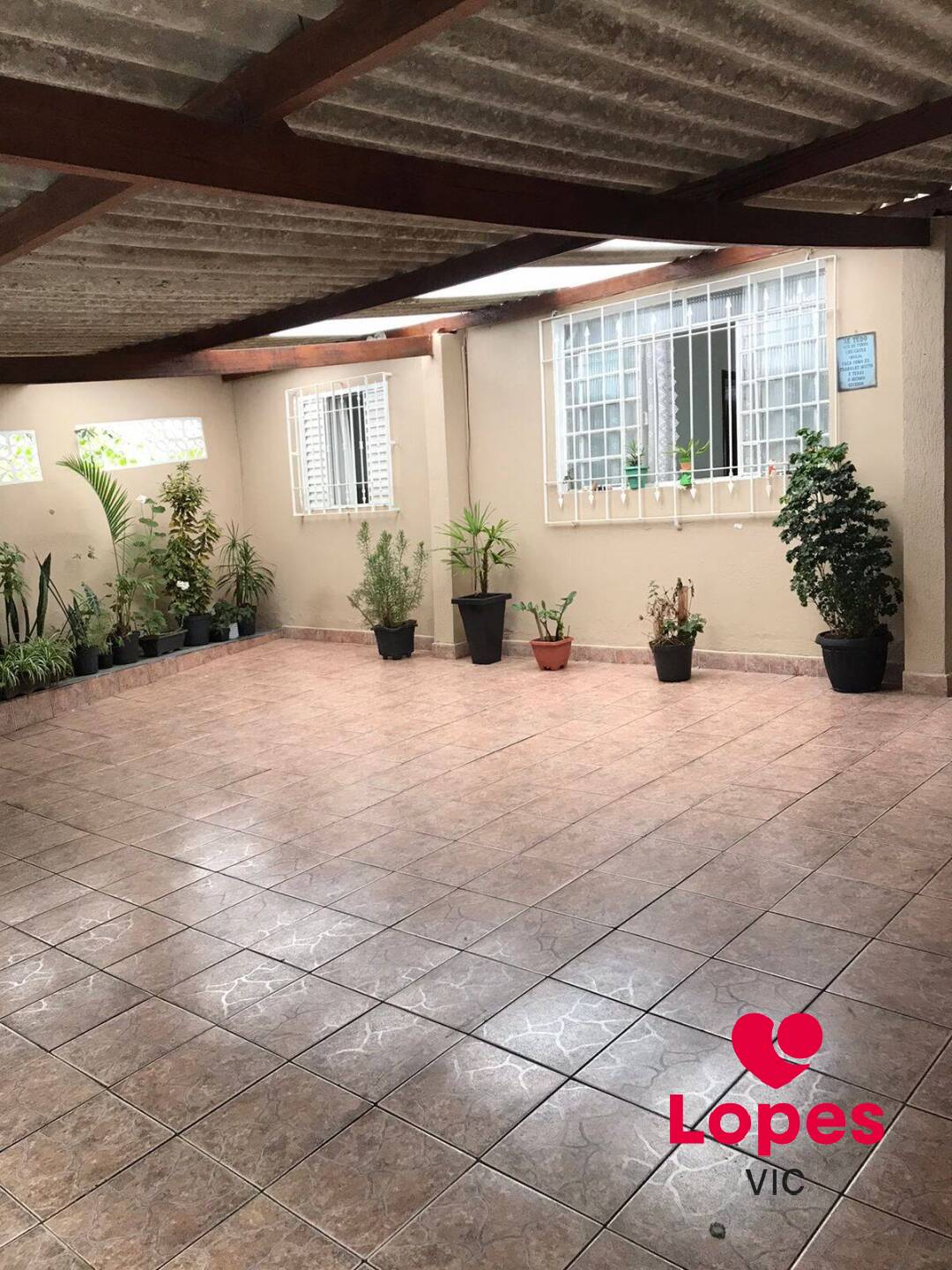 Casa à venda com 2 quartos, 140m² - Foto 4