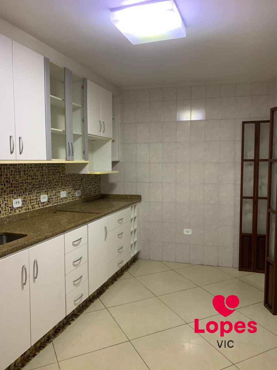 Casa à venda com 3 quartos, 130m² - Foto 25