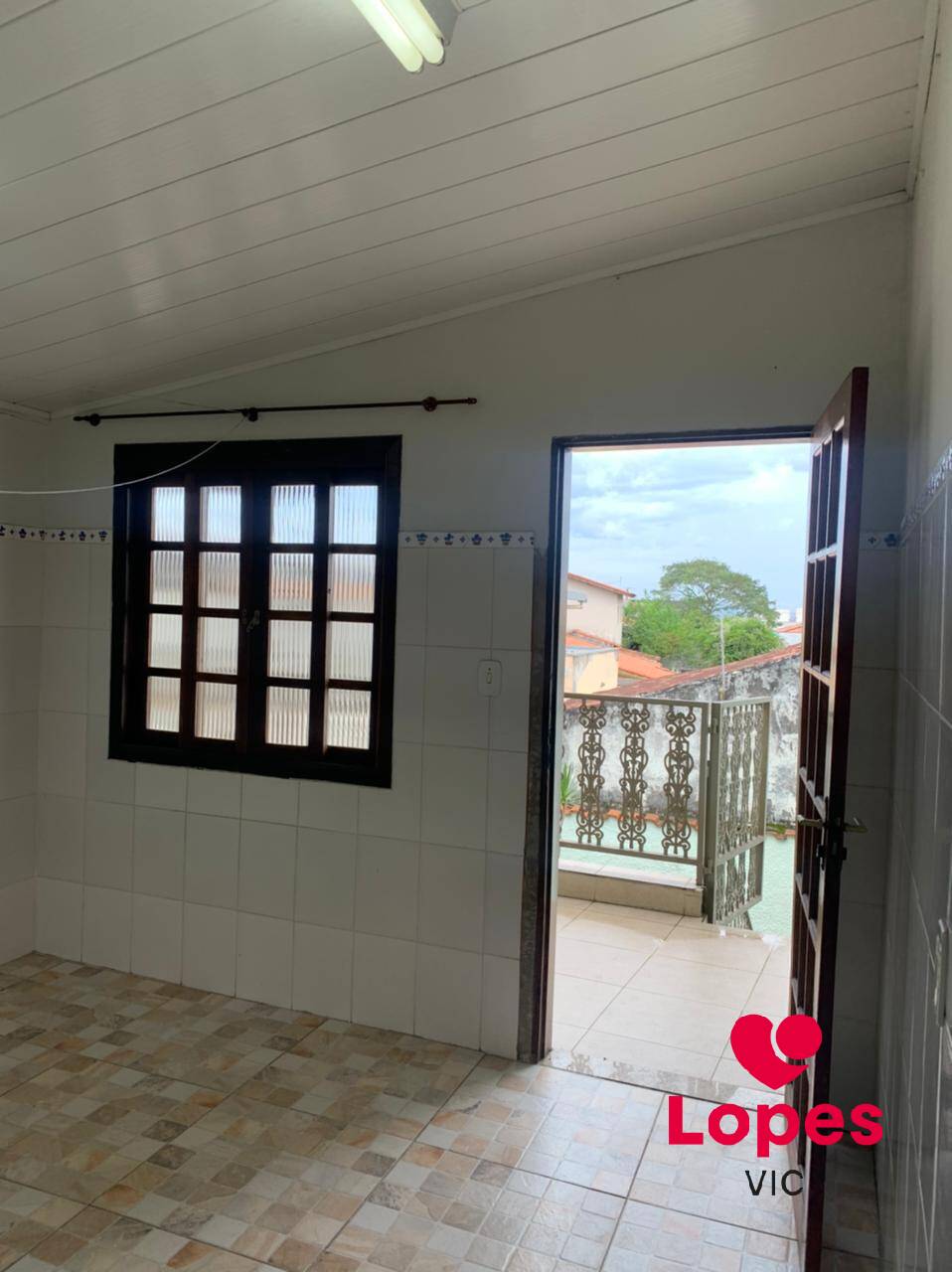 Casa à venda com 3 quartos, 130m² - Foto 14