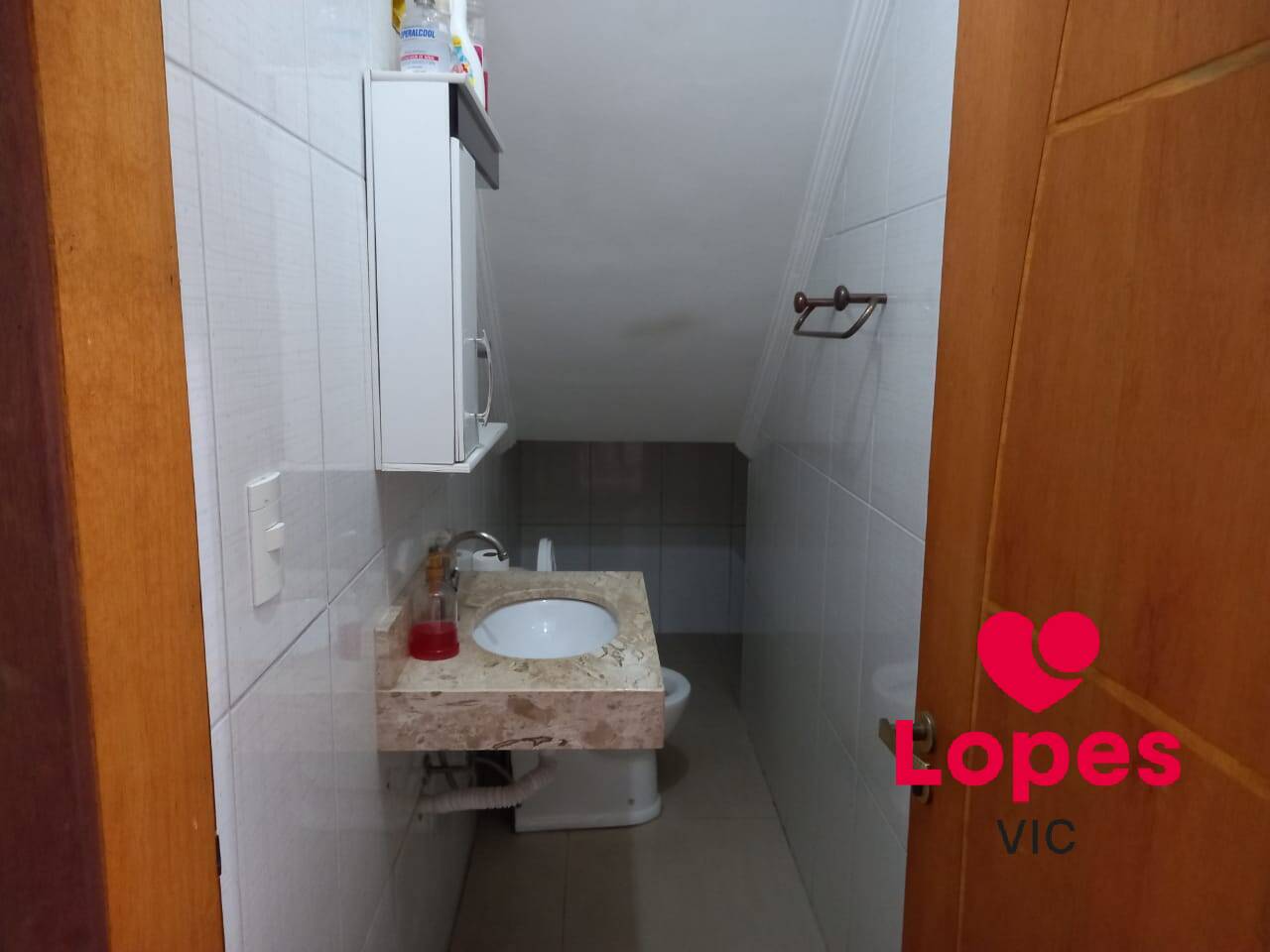 Sobrado à venda com 3 quartos, 202m² - Foto 9