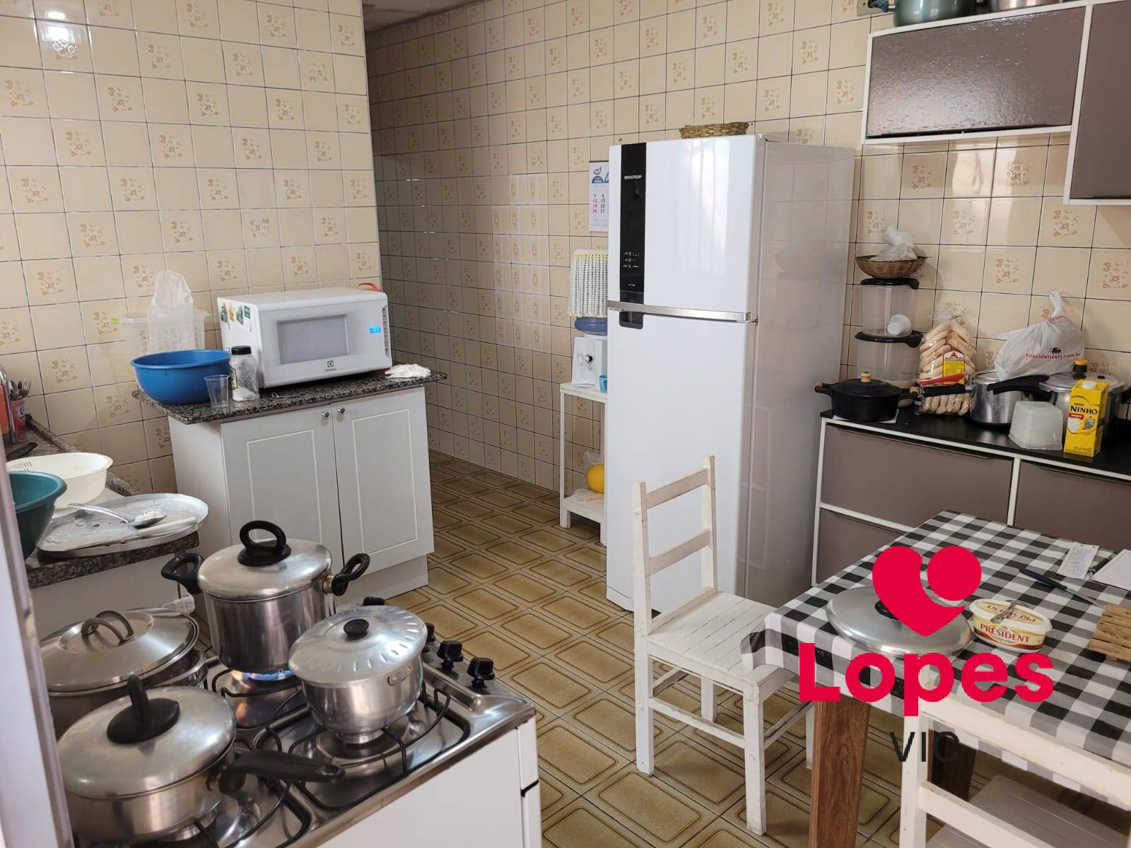 Sobrado à venda com 4 quartos, 200m² - Foto 6