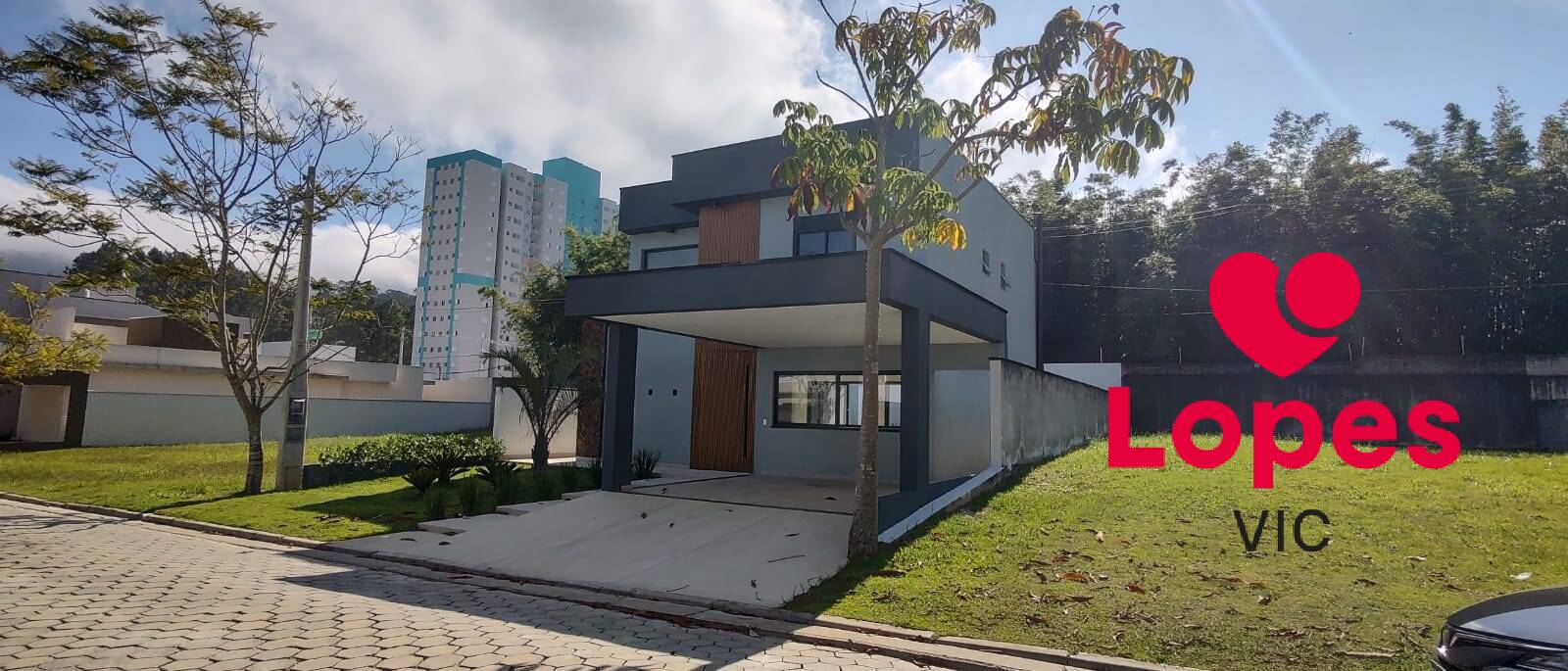 Sobrado à venda com 3 quartos, 192m² - Foto 2