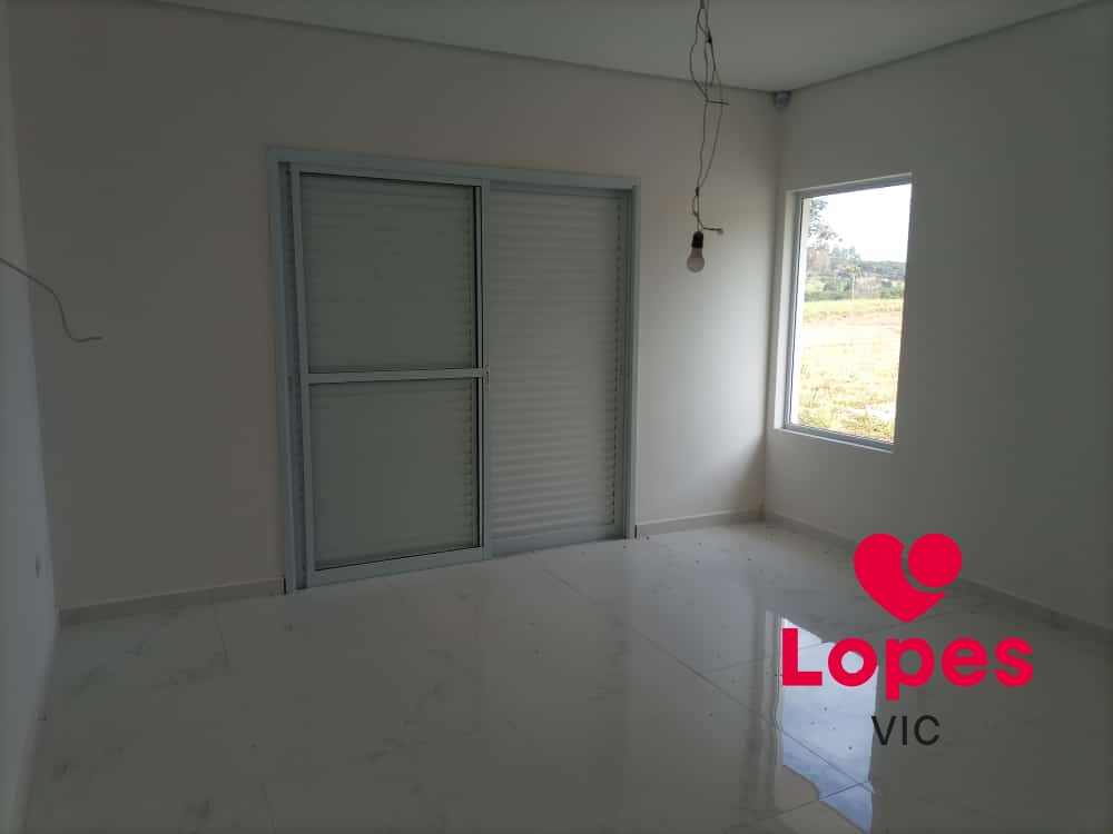 Casa à venda com 3 quartos, 160m² - Foto 8