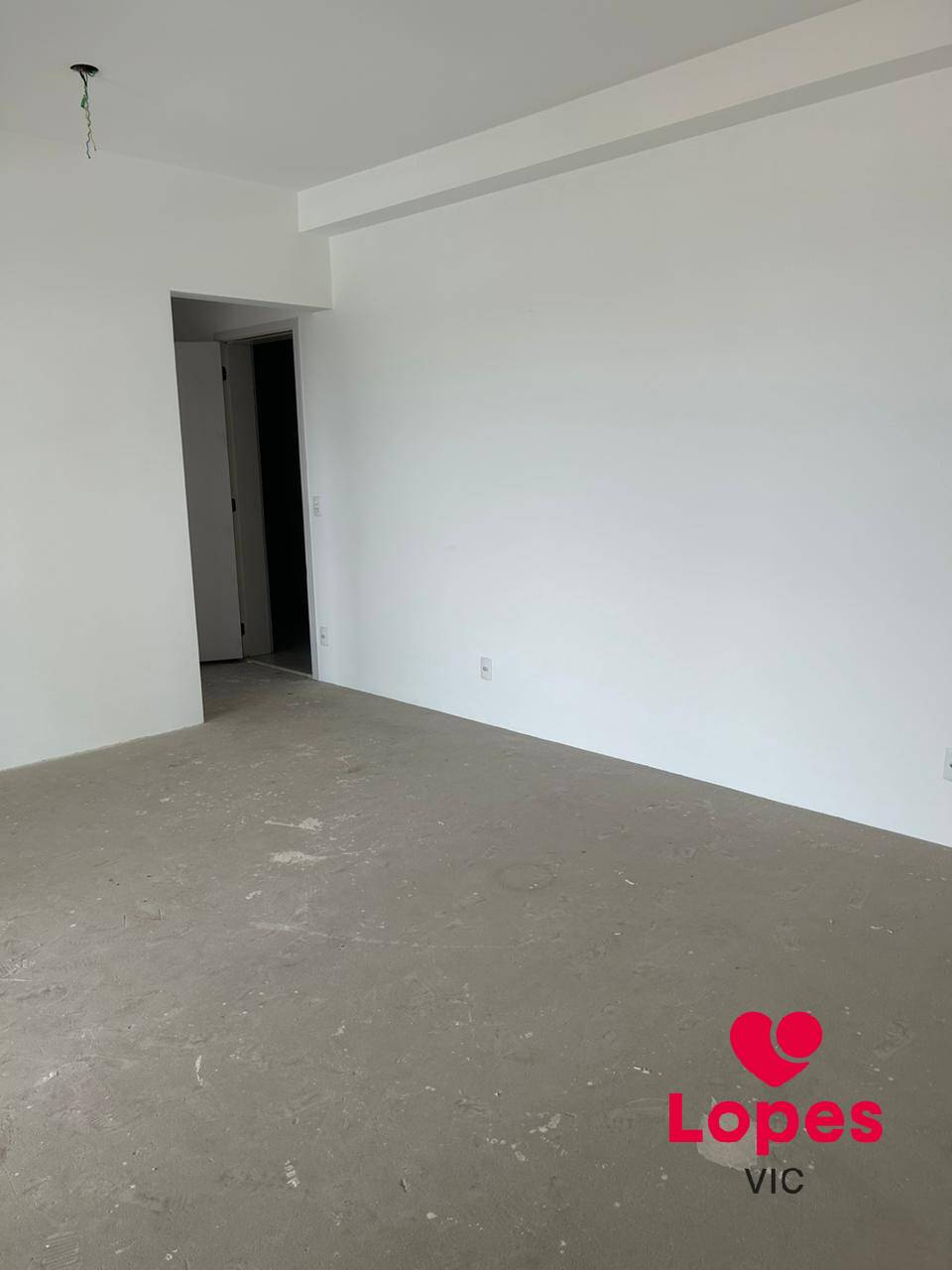 Apartamento à venda com 2 quartos, 70m² - Foto 4